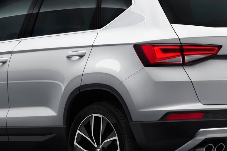 3442190 1.5 TSI EVO FR Black Edition 5dr